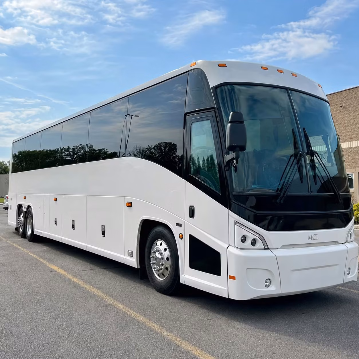 outdoor music festivals near greenville are better with a charter bus